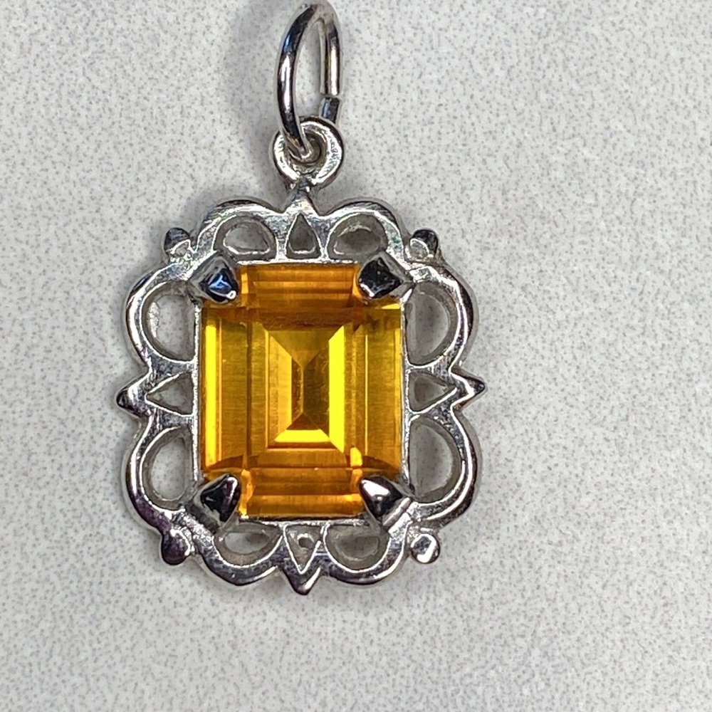 Citrine rectangular faceted stone vintage sterling silver 925 pendant